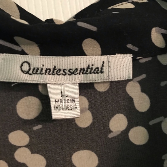 Quintessential black and cream sheer button down. - Picture 6 of 8